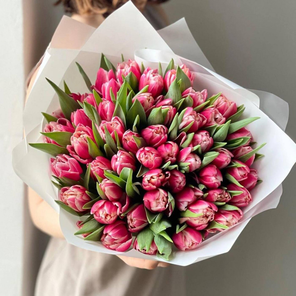 Букет цветов «Букет из красных пионовидных тюльпанов»