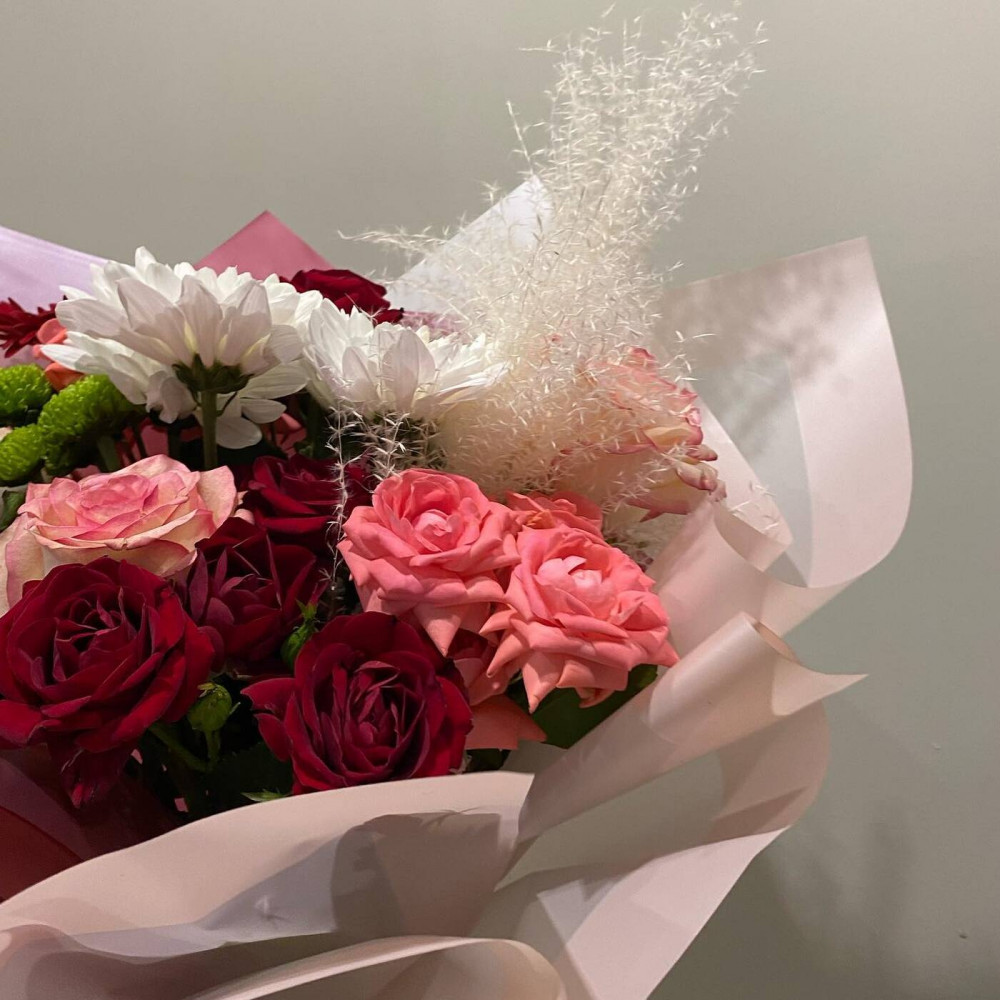Букет цветов «Букет из роз, гербер и хризантем» - фото 2