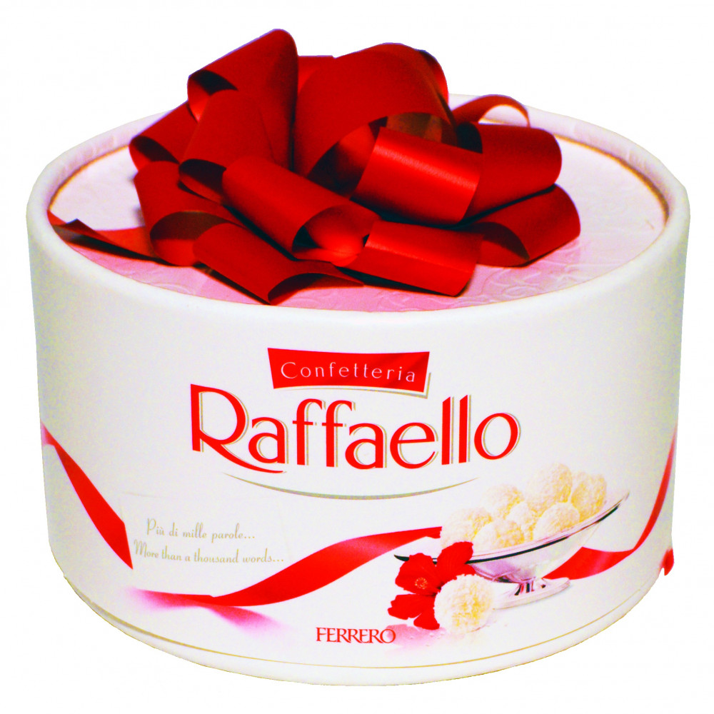 Букет цветов «Конфеты Raffaello с бантом»
